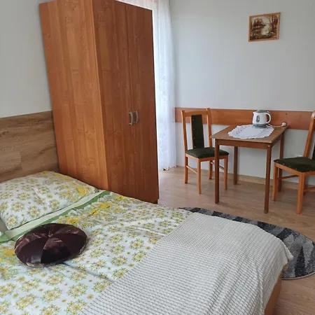 Blisko Jeziora Niegocin